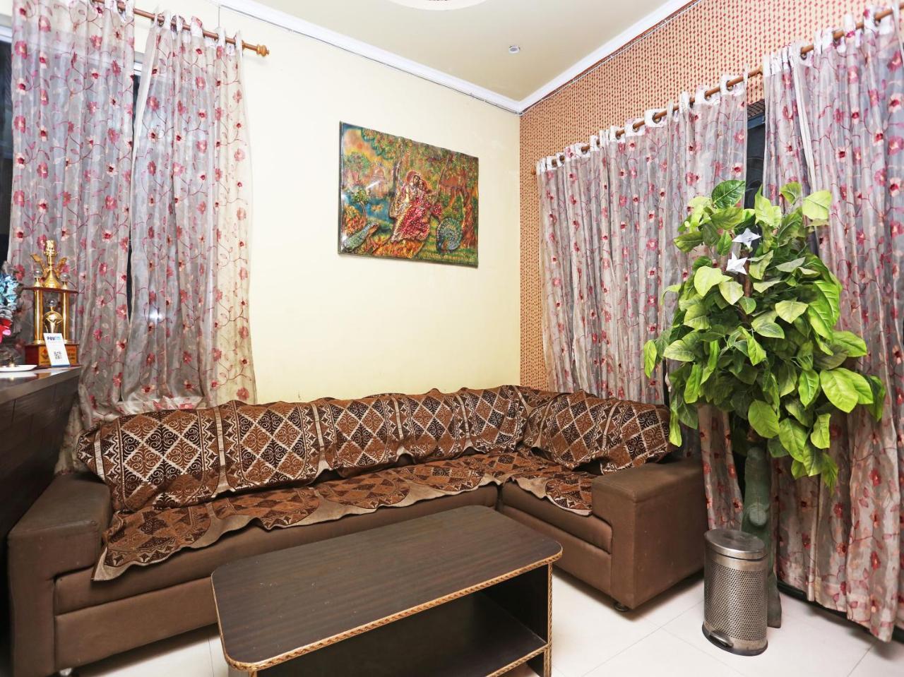 Hotel Sunita Almora Kültér fotó