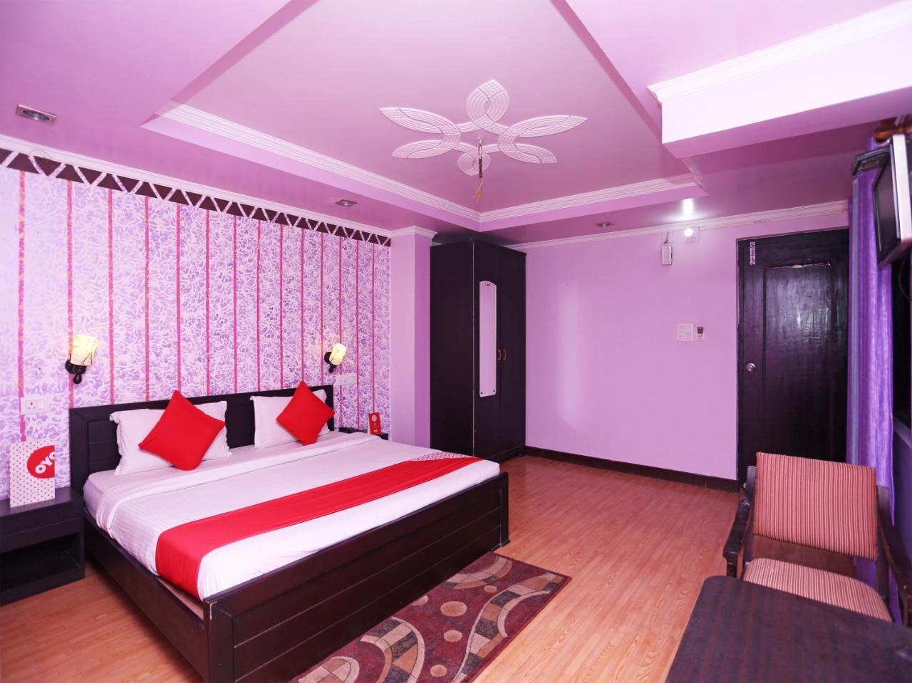 Hotel Sunita Almora Kültér fotó