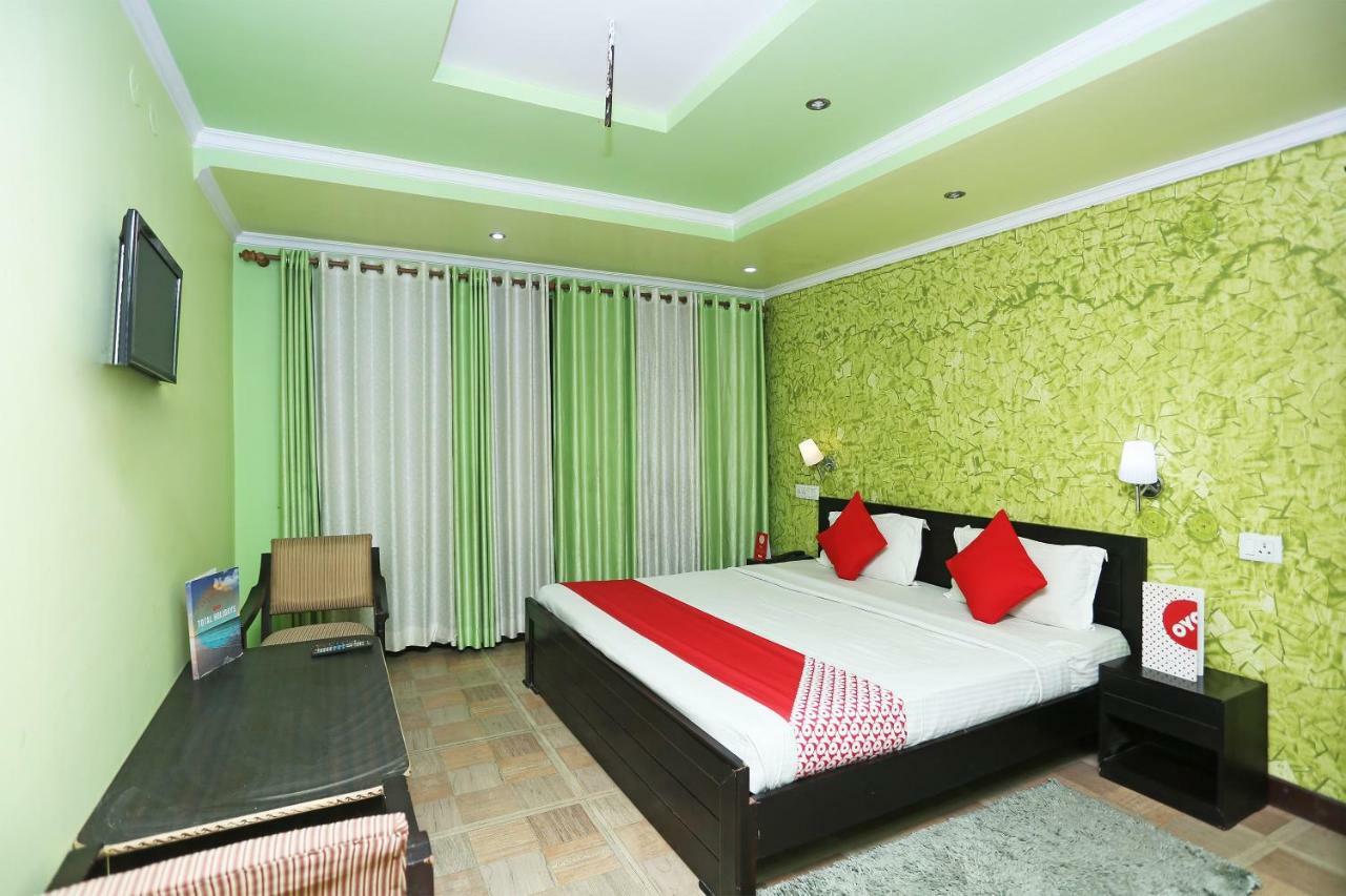 Hotel Sunita Almora Kültér fotó