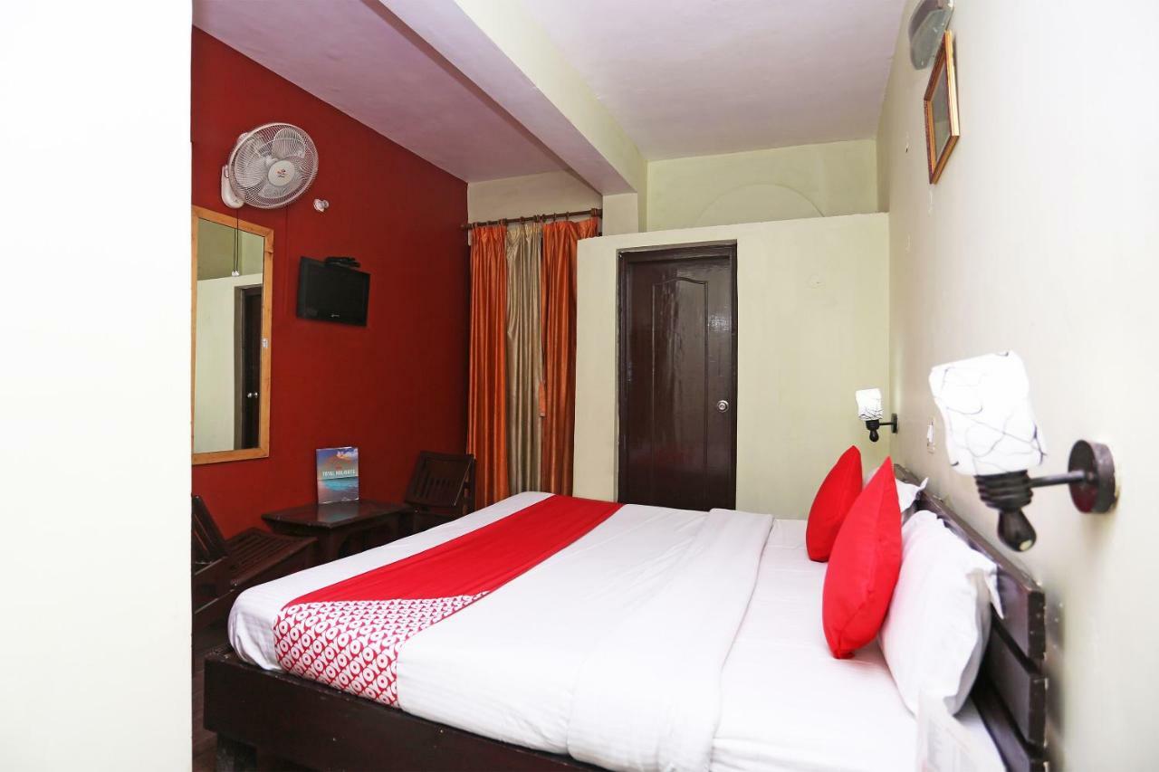 Hotel Sunita Almora Kültér fotó