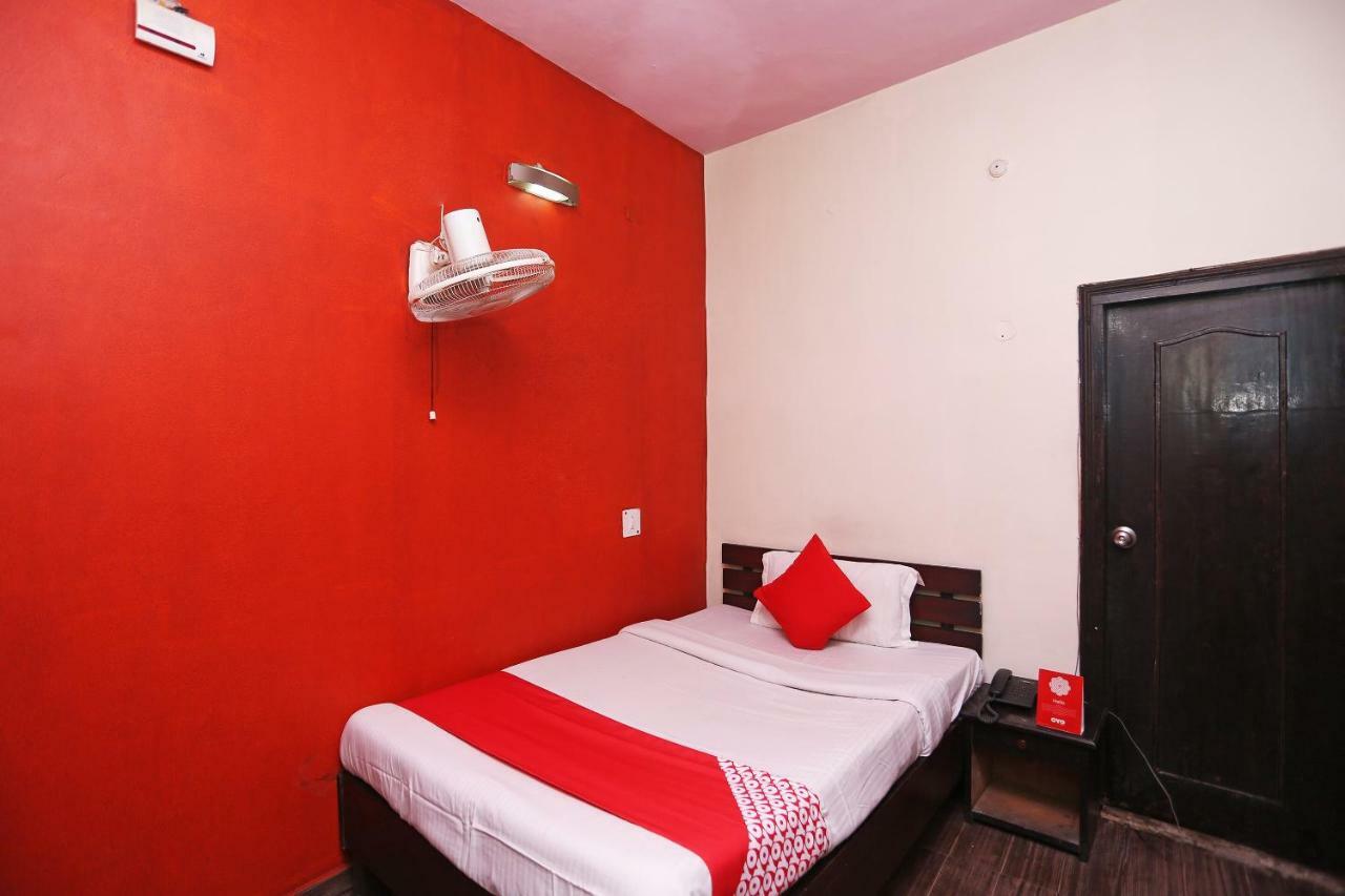 Hotel Sunita Almora Kültér fotó